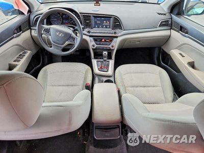 Zdjęcie 8 z 12 samochodu: 2017 HYUNDAI ELANTRA SE VIN:5NPD84LF5HH049632 - miniatura