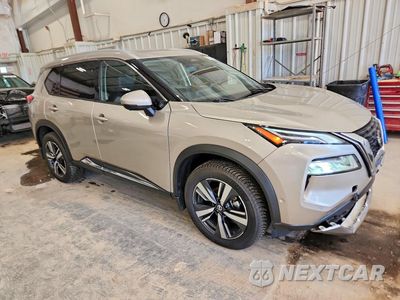 Czwarte zdjęcie samochodu z boku: 2021 NISSAN ROGUE PLATINUM VIN:JN8AT3DD0MW313468 - miniatura