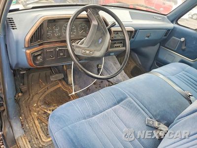 Zdjęcie 8 z 12 samochodu: 1987 FORD F150 XLT VIN:1FTEF14H2HKA45175 - miniatura