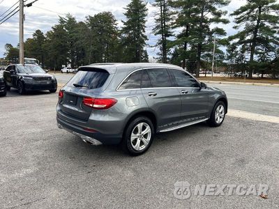 Czwarte zdjęcie samochodu z boku: 2017 MERCEDES-BENZ GLC 300 VIN:WDC0G4JBXHF253235 - miniatura