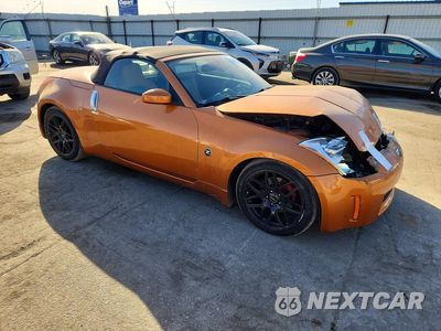 Czwarte zdjęcie samochodu z boku: 2004 NISSAN 350Z ENTHUSIAST VIN:JN1AZ36A94T011615 - miniatura