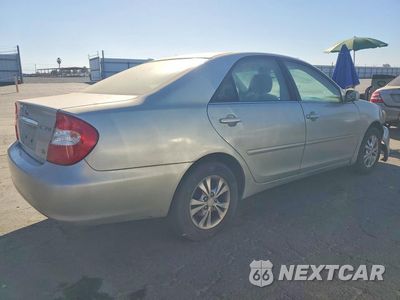 Trzecie zdjęcie samochodu z tyłu: 2004 TOYOTA CAMRY LE V6 VIN:4T1BF32K94U063406 - miniatura