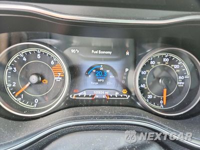 Zdjęcie 9 z 13 samochodu: 2020 JEEP CHEROKEE LIMITED VIN:1C4PJLDB2LD502899 - miniatura
