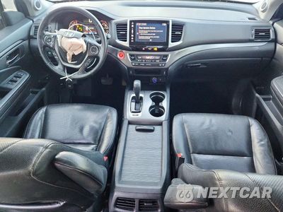 Zdjęcie 8 z 12 samochodu: 2017 HONDA RIDGELINE RTL VIN:5FPYK2F6XHB008020 - miniatura