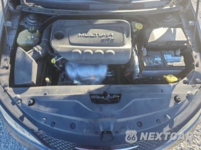 Zdjęcie 11 z 12 samochodu: 2015 CHRYSLER 200 S VIN:1C3CCCBB9FN511887 - miniatura