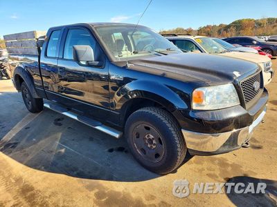 Czwarte zdjęcie samochodu z boku: 2004 FORD F150 VIN:1FTRX14W04FA28861 - miniatura