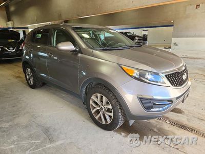 Czwarte zdjęcie samochodu z boku: 2015 KIA SPORTAGE LX VIN:KNDPB3AC4F7702888 - miniatura
