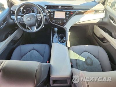 Zdjęcie 8 z 12 samochodu: 2020 TOYOTA CAMRY LE VIN:4T1C11AK6LU963798 - miniatura