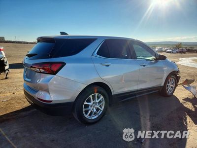 Trzecie zdjęcie samochodu z tyłu: 2022 CHEVROLET EQUINOX LT VIN:3GNAXTEV6NL135040 - miniatura