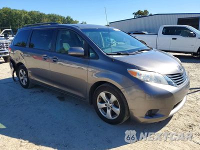 Czwarte zdjęcie samochodu z boku: 2014 TOYOTA SIENNA LE VIN:5TDKK3DC8ES523103 - miniatura