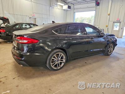 Trzecie zdjęcie samochodu z tyłu: 2020 FORD FUSION SEL VIN:3FA6P0CD8LR176180 - miniatura