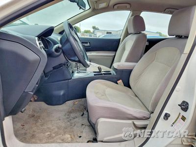 Zdjęcie 7 z 13 samochodu: 2010 NISSAN ROGUE S VIN:JN8AS5MV6AW148237 - miniatura