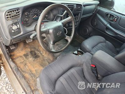 Zdjęcie 8 z 12 samochodu: 2003 CHEVROLET S TRUCK S10 VIN:1GCCS14H338257026 - miniatura