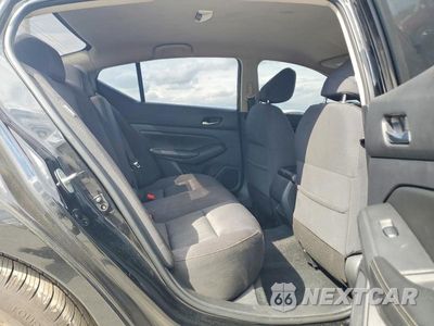 Zdjęcie 10 z 12 samochodu: 2019 NISSAN ALTIMA S VIN:1N4BL4BV8KC227556 - miniatura