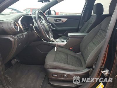 Zdjęcie 7 z 12 samochodu: 2020 CHEVROLET BLAZER VIN:3GNKBBRA1LS641284 - miniatura