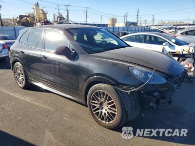 Czwarte zdjęcie samochodu z boku: 2013 PORSCHE CAYENNE GTS VIN:WP1AD2A28DLA74290 - miniatura
