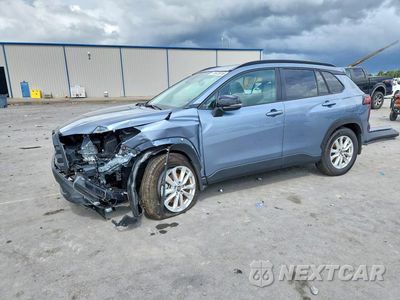 2026 TOYOTA COROLLA CROSS LE 7MUCAAAG1TV188966 - główne zdjęcie licytacji z USA - miniatura
