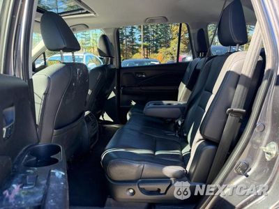 Zdjęcie 6 z 13 samochodu: 2018 HONDA PILOT EXL VIN:5FNYF6H50JB062568 - miniatura