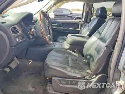 Zdjęcie 7 z 13 samochodu: 2008 GMC YUKON DENALI VIN:1GKFK63888J177690 - miniatura