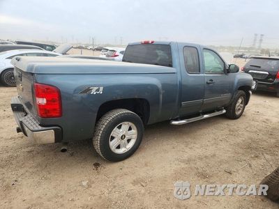 Trzecie zdjęcie samochodu z tyłu: 2013 CHEVROLET SILVERADO K1500 LT VIN:1GCRKSE70DZ162313 - miniatura