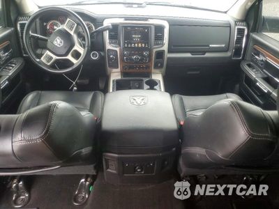 Zdjęcie 8 z 12 samochodu: 2015 RAM 3500 LARAMIE VIN:3C63R3EL1FG703576 - miniatura