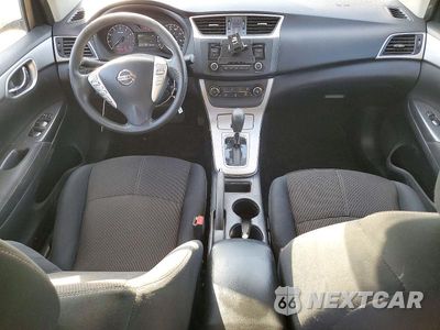 Zdjęcie 8 z 12 samochodu: 2015 NISSAN SENTRA S VIN:3N1AB7AP2FY237108 - miniatura