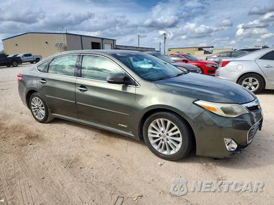 Czwarte zdjęcie samochodu z boku: 2013 TOYOTA AVALON HYBRID XLE TOURING VIN:4T1BD1EB2DU018264 - miniatura