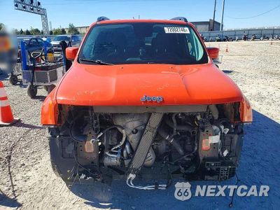 Piąte zdjęcie samochodu w środku: 2017 JEEP RENEGADE LATITUDE VIN:ZACCJABB4HPF27978 - miniatura