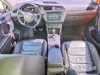 Zdjęcie 8 z 14 samochodu: 2018 VOLKSWAGEN TIGUAN SEL PREMIUM VIN:3VV5B7AX7JM120155 - miniatura