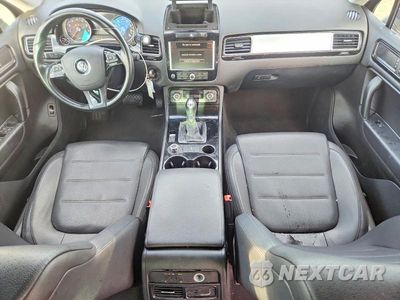 Zdjęcie 8 z 12 samochodu: 2013 VOLKSWAGEN TOUAREG V6 VIN:WVGEF9BPXDD004313 - miniatura