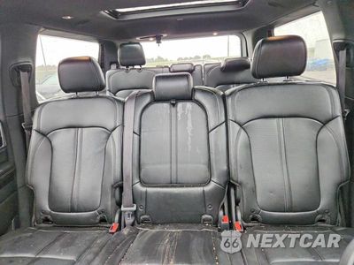 Zdjęcie 10 z 13 samochodu: 2023 JEEP WAGONEER SERIES I VIN:1C4SJVAPXPS570651 - miniatura