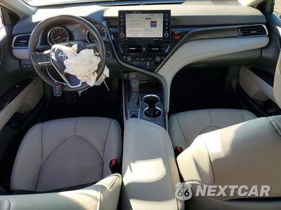 Zdjęcie 8 z 13 samochodu: 2022 TOYOTA CAMRY XLE VIN:4T1F11BK5NU063618 - miniatura