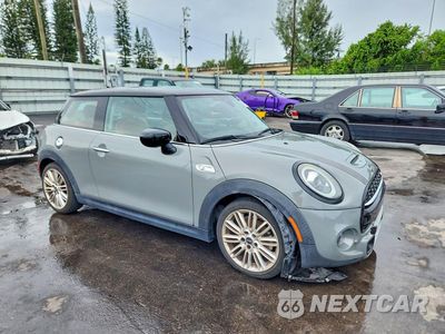 Czwarte zdjęcie samochodu z boku: 2020 MINI COOPER S VIN:WMWXR5C01L2L53821 - miniatura