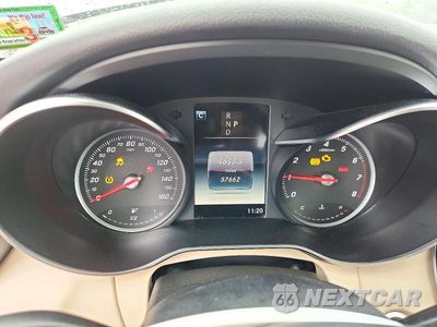Zdjęcie 9 z 12 samochodu: 2018 MERCEDES-BENZ C 300 VIN:55SWF4JB3JU274214 - miniatura