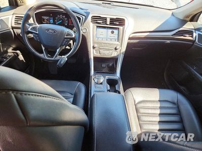 Zdjęcie 8 z 12 samochodu: 2019 FORD FUSION SEL VIN:3FA6P0CD0KR182523 - miniatura