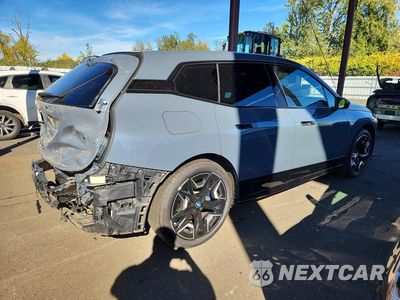 Trzecie zdjęcie samochodu z tyłu: 2022 BMW IX XDRIVE50 VIN:WB523CF05NCK30644 - miniatura