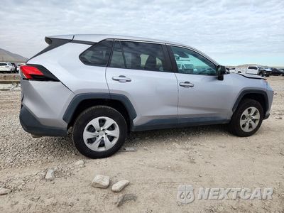 Trzecie zdjęcie samochodu z tyłu: 2022 TOYOTA RAV4 LE VIN:2T3F1RFV0NC267853 - miniatura
