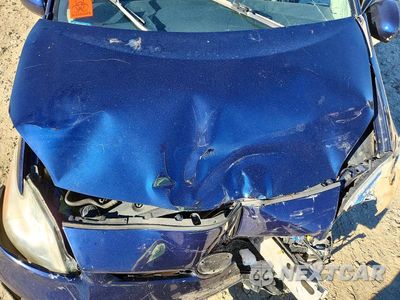 Zdjęcie 11 z 12 samochodu: 2013 TOYOTA PRIUS TWO VIN:JTDKN3DU6D1683721 - miniatura