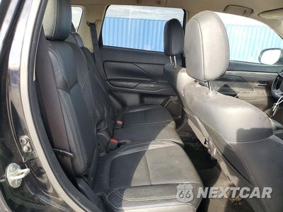 Zdjęcie 11 z 13 samochodu: 2020 MITSUBISHI OUTLANDER SE VIN:JA4AZ3A32LZ029742 - miniatura