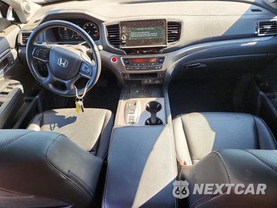 Zdjęcie 8 z 13 samochodu: 2025 HONDA RIDGELINE RTL VIN:5FPYK3F52SB040657 - miniatura