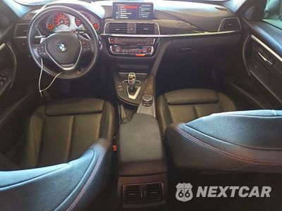 Zdjęcie 8 z 12 samochodu: 2018 BMW 330 I VIN:WBA8B9C52JEE80880 - miniatura