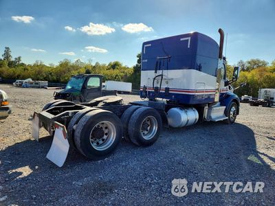 Trzecie zdjęcie samochodu z tyłu: 2017 PETERBILT 579 SEMI TRUCK VIN:1XPBDP9X0HD359258 - miniatura