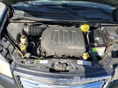 Zdjęcie 12 z 13 samochodu: 2014 CHRYSLER TOWN & COUNTRY TOURING VIN:2C4RC1BG6ER288280 - miniatura