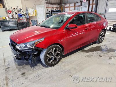 2021 KIA FORTE LXS 3KPF24AD9ME334375 - główne zdjęcie licytacji z USA - miniatura
