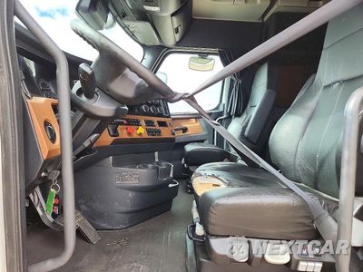 Zdjęcie 7 z 14 samochodu: 2020 FREIGHTLINER CASCADIA 126 VIN:3AKJHHDR4LSLZ8141 - miniatura