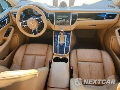 Zdjęcie 8 z 13 samochodu: 2015 PORSCHE MACAN S VIN:WP1AB2A54FLB57699 - miniatura