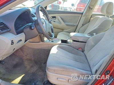 Zdjęcie 7 z 12 samochodu: 2010 TOYOTA CAMRY LE VIN:4T4BF3EK4AR009315 - miniatura