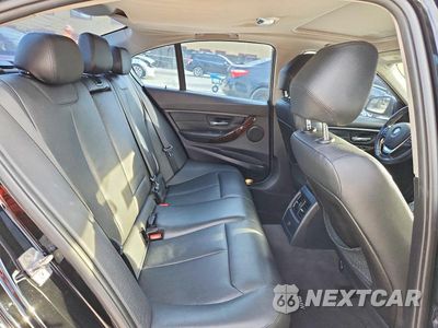 Zdjęcie 10 z 12 samochodu: 2014 BMW 328 I VIN:WBA3A5C52EF604990 - miniatura