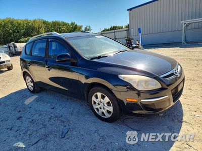 Czwarte zdjęcie samochodu z boku: 2011 HYUNDAI ELANTRA TOURING GLS VIN:KMHDC8AE1BU101105 - miniatura