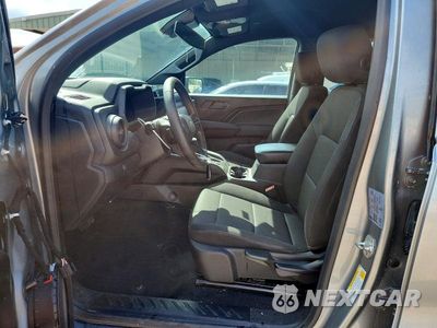 Zdjęcie 7 z 13 samochodu: 2025 CHEVROLET COLORADO VIN:1GCPSBEK5S1154229 - miniatura